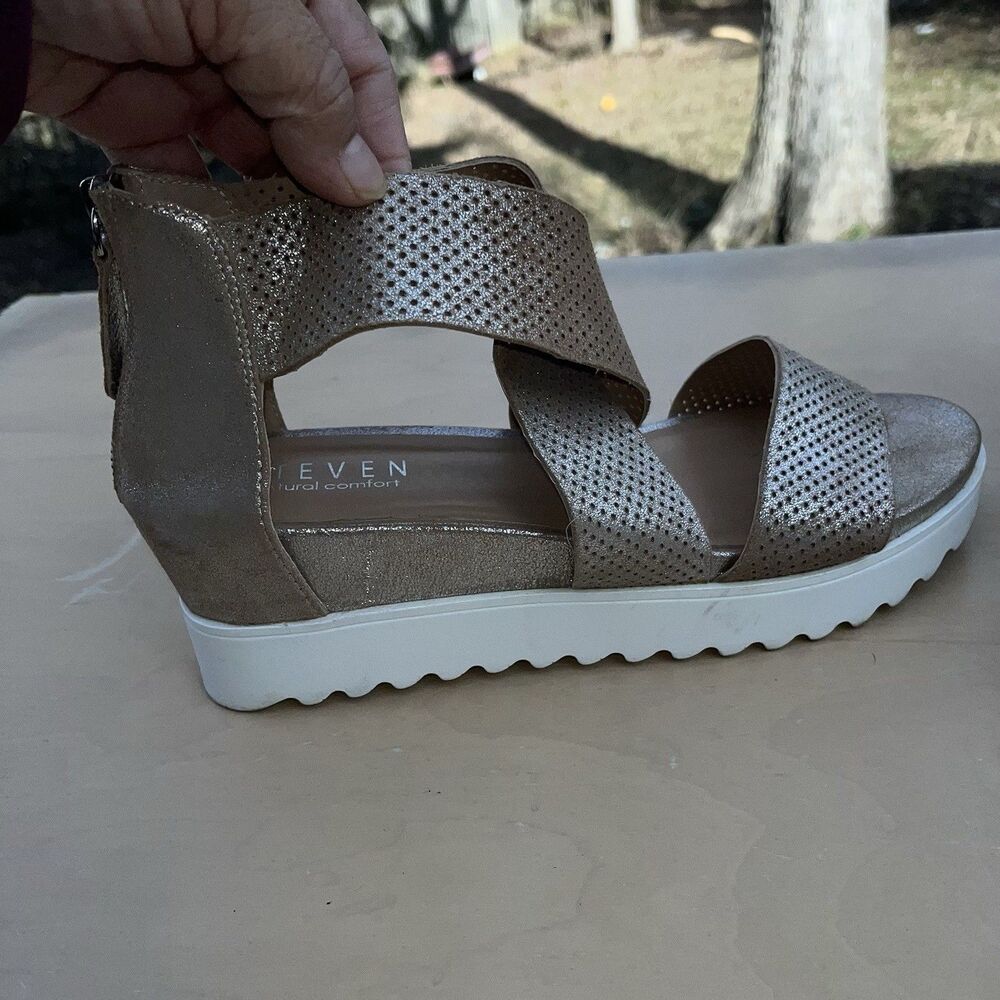 Steven Steve Madden Natural Comfort Klein Wedged Leather Metallic Sandal Sz 9.5
